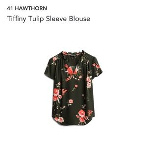 41 Hawthorn Tiffiny Tulip Sleeve Blouse